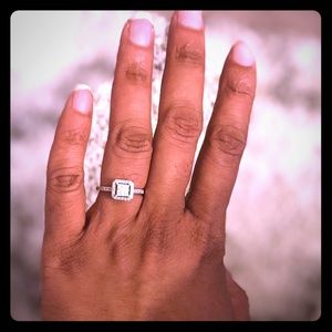 Halo Diamond Engagement Ring Set in 14K White Gold